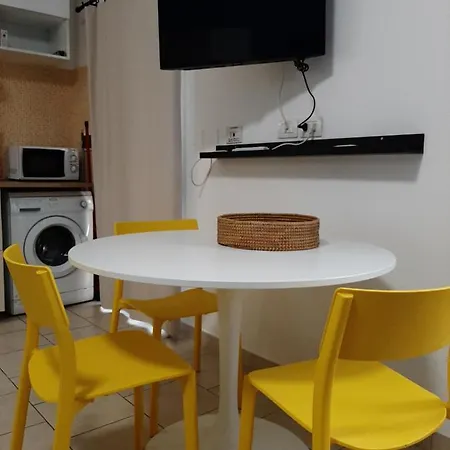 Apartment Open Space A 5 Minuti Dalla Di Rimini! - Homeunity *