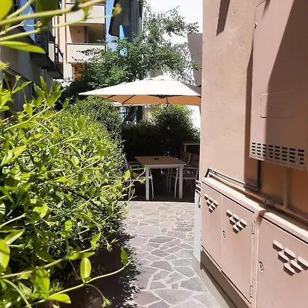 Apartment Open Space A 5 Minuti Dalla Di Rimini! - Homeunity